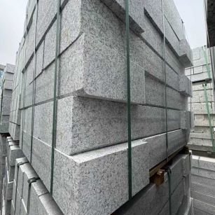 宁波芝麻白路牙石 马路牙子